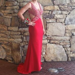 Red prom dress